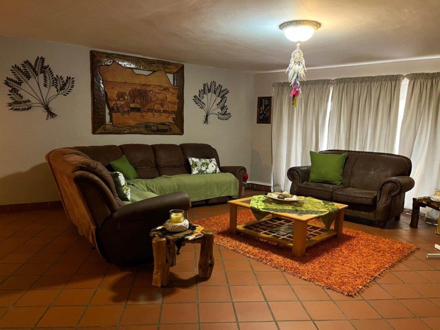 5 Bedroom Property for Sale in Upington Rural Northern Cape